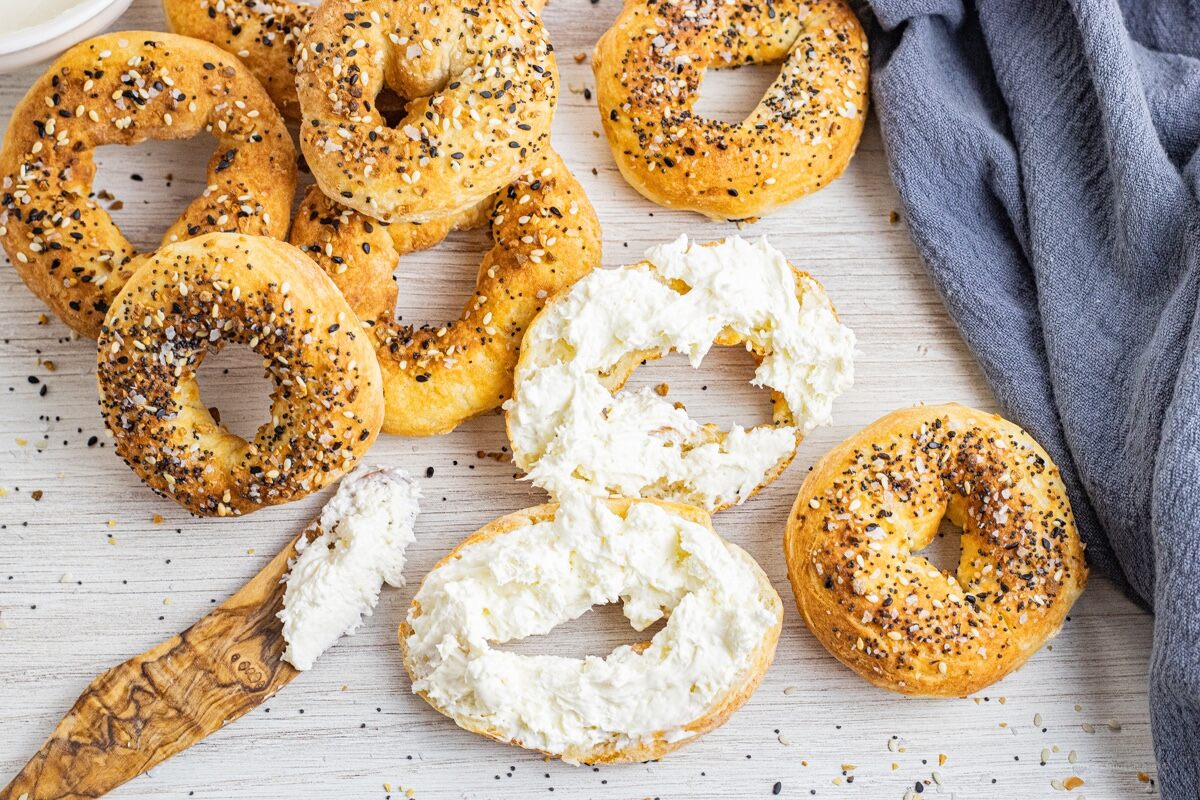 air-fryer-bagels-recipe