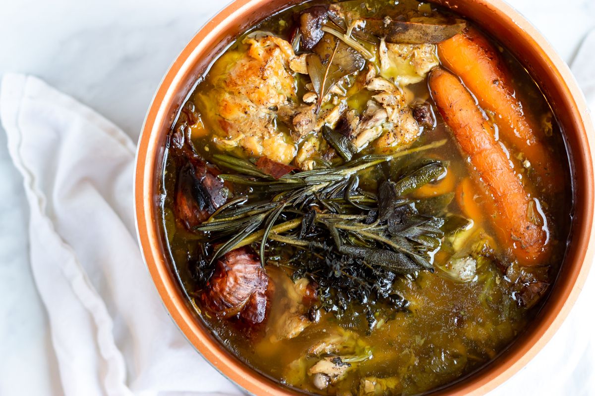 slow-cooker-bone-broth-recipe