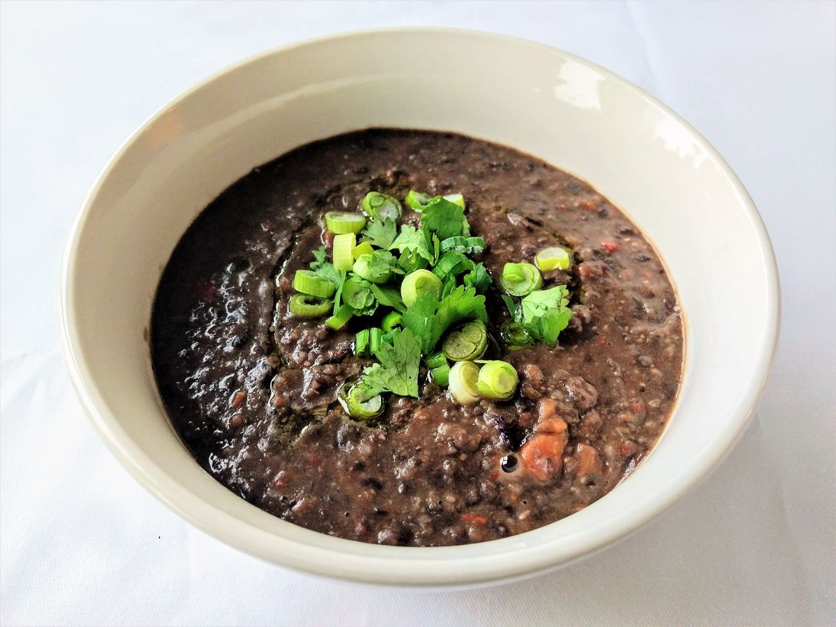 vegan-black-bean-soup-recipe
